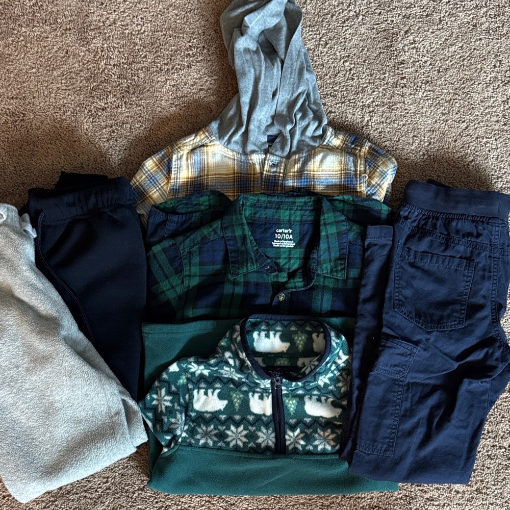 Carter's Kids Matching Set - Green, Blue, Gray